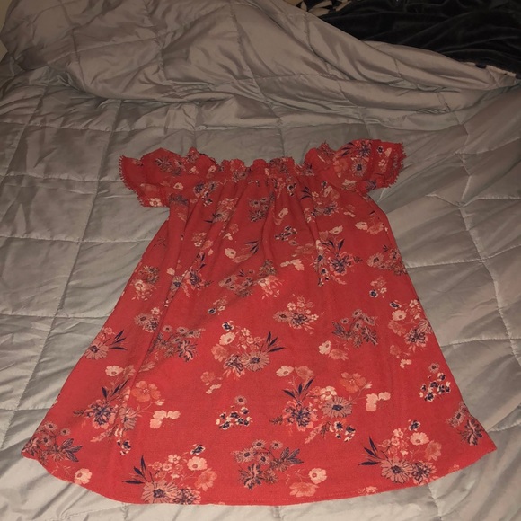 Dress - Picture 1 of 3